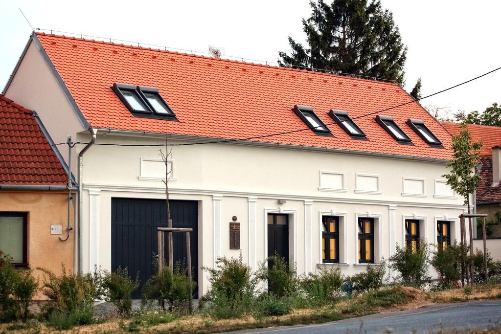 Penzion Vinařství Konitz Znojmo Exterior foto
